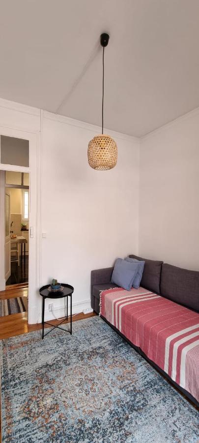Charming Central Apartment To Rent Lisbona Esterno foto